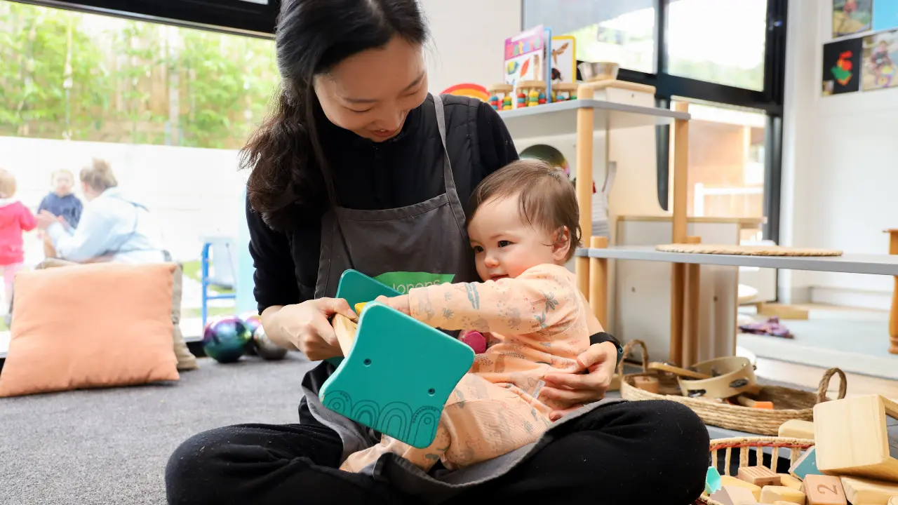 Calm and welcoming baby childcare environment