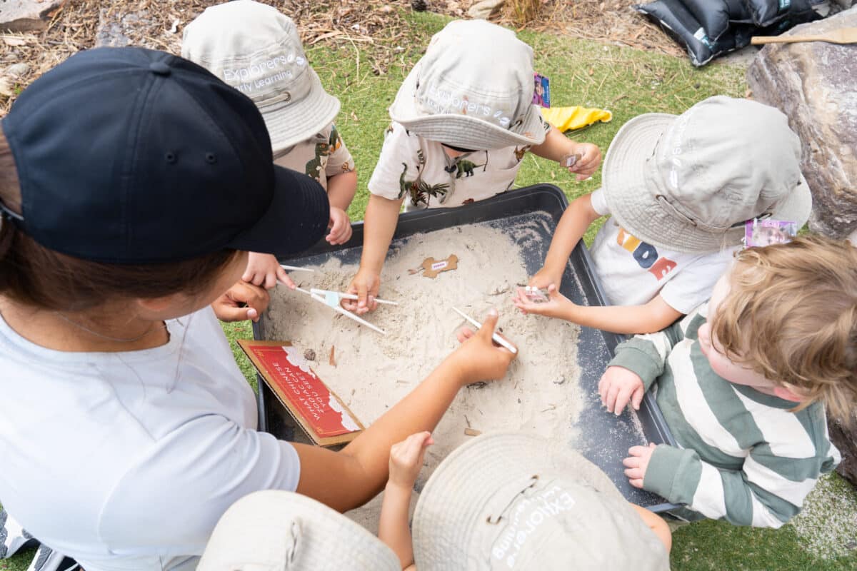 Benefits of Messy Play_Blog_Support Image 3